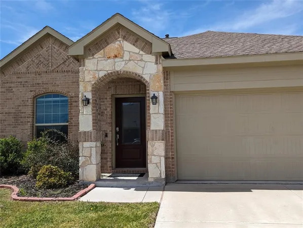 $2,000 | 132 Copper Switch Drive, Anna, TX 75409