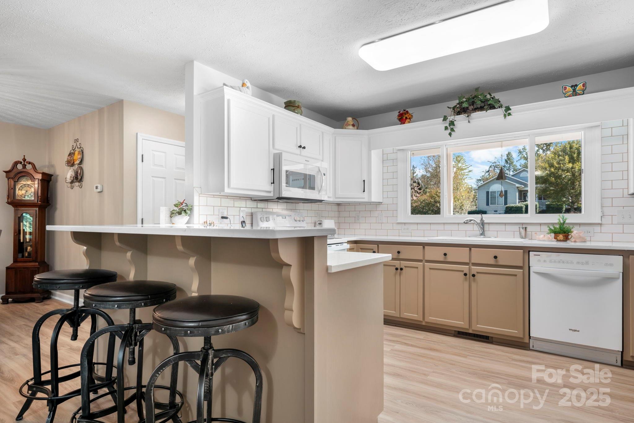 3076 Hunters Ridge Court Morganton, NC 28655 - Photo 5 of 41