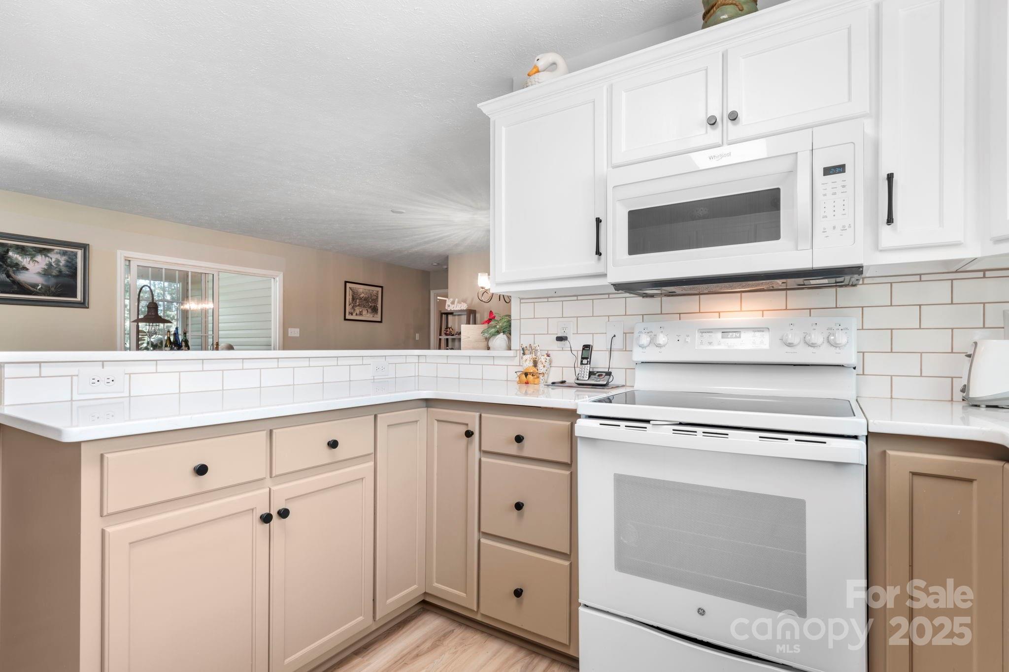 3076 Hunters Ridge Court Morganton, NC 28655 - Photo 8 of 41