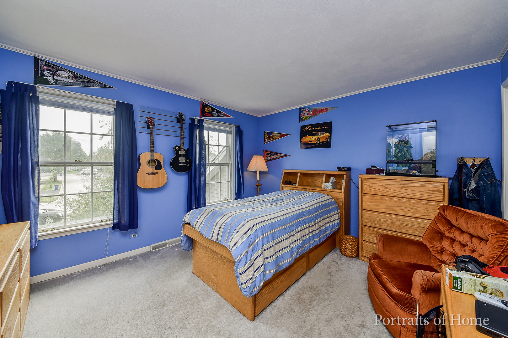 29 Christina Circle Wheaton, IL 60189 - Photo 16 of 28 a bedroom with a bed and a window