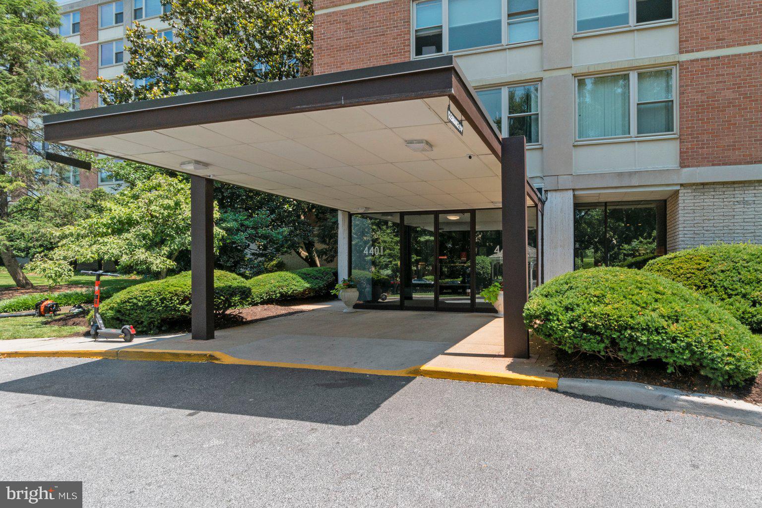 4401 Roland Avenue, Unit 103 Baltimore, MD 21210 - Photo 3 of 24 Gallery Image 3