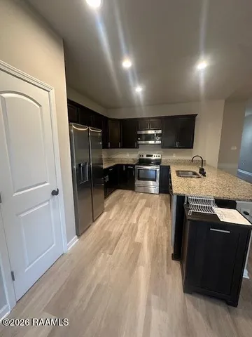 $1,600 | 124 Gentle Cres Lane, Lafayette, LA 70506