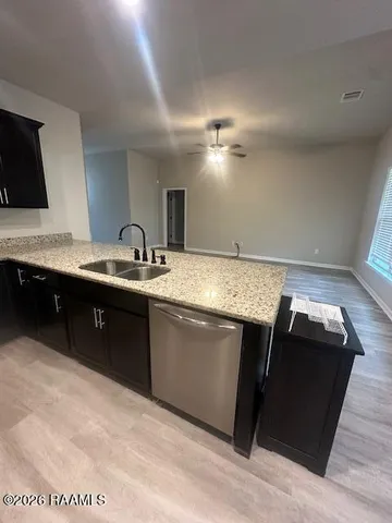 $1,600 | 124 Gentle Cres Lane, Lafayette, LA 70506