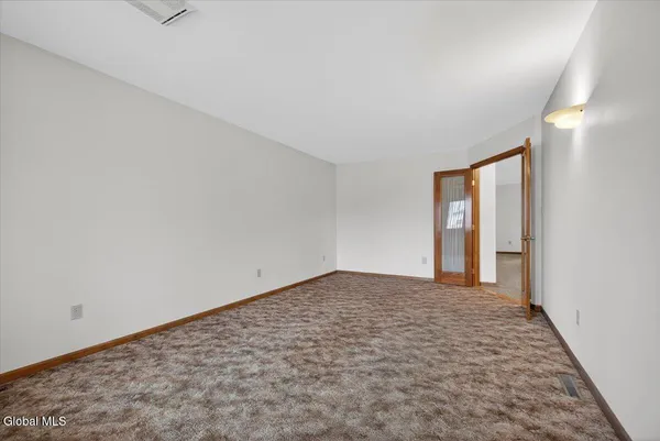 $315,000 | 2507 Augustine Avenue, Rotterdam, NY 12306