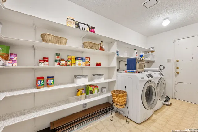 $345,000 | 4735 Irish Oak, San Antonio, TX 78247