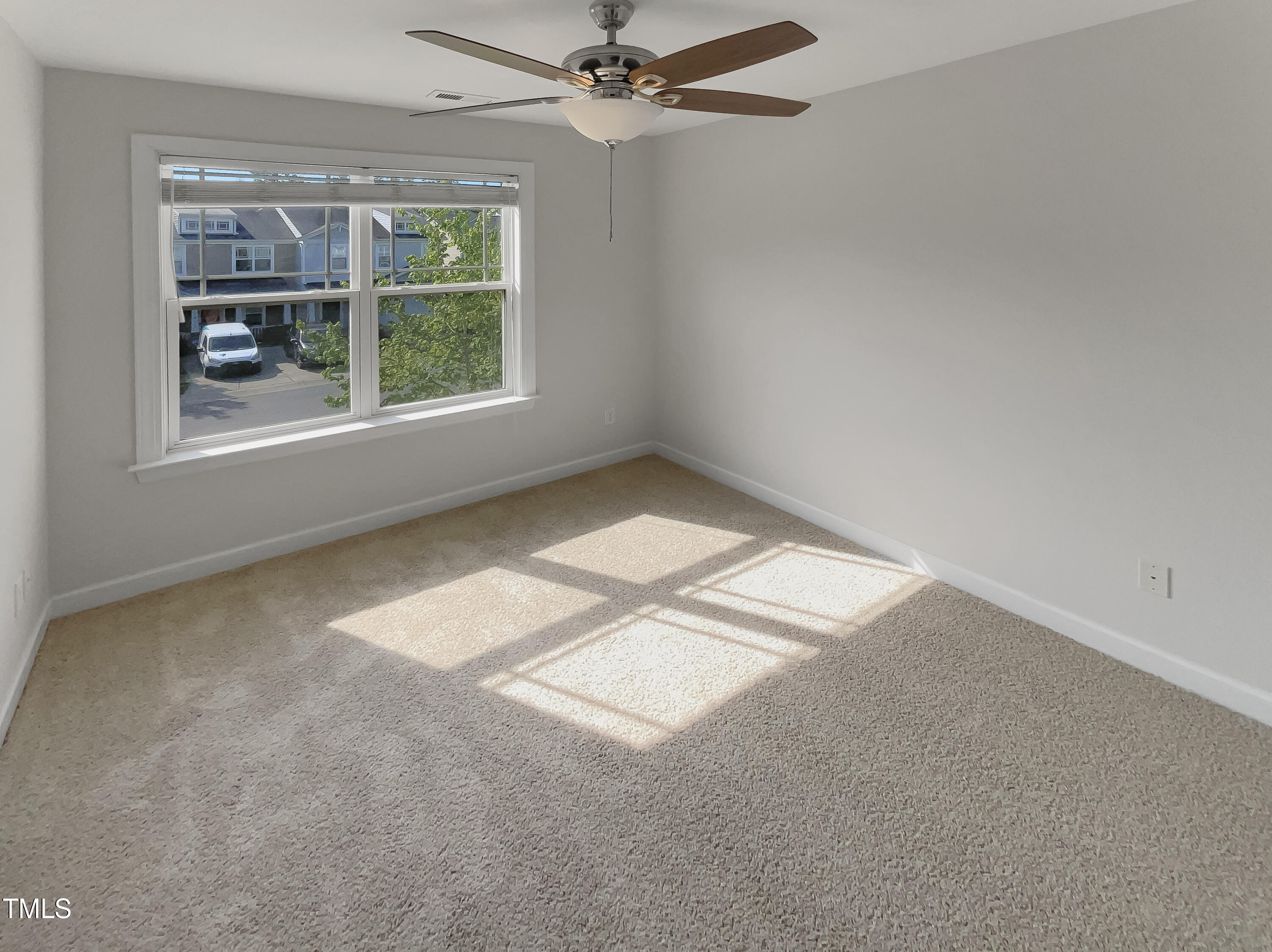 4806 Landover Vale Way Raleigh, NC 27616 - Photo 3 of 17 listing_2
