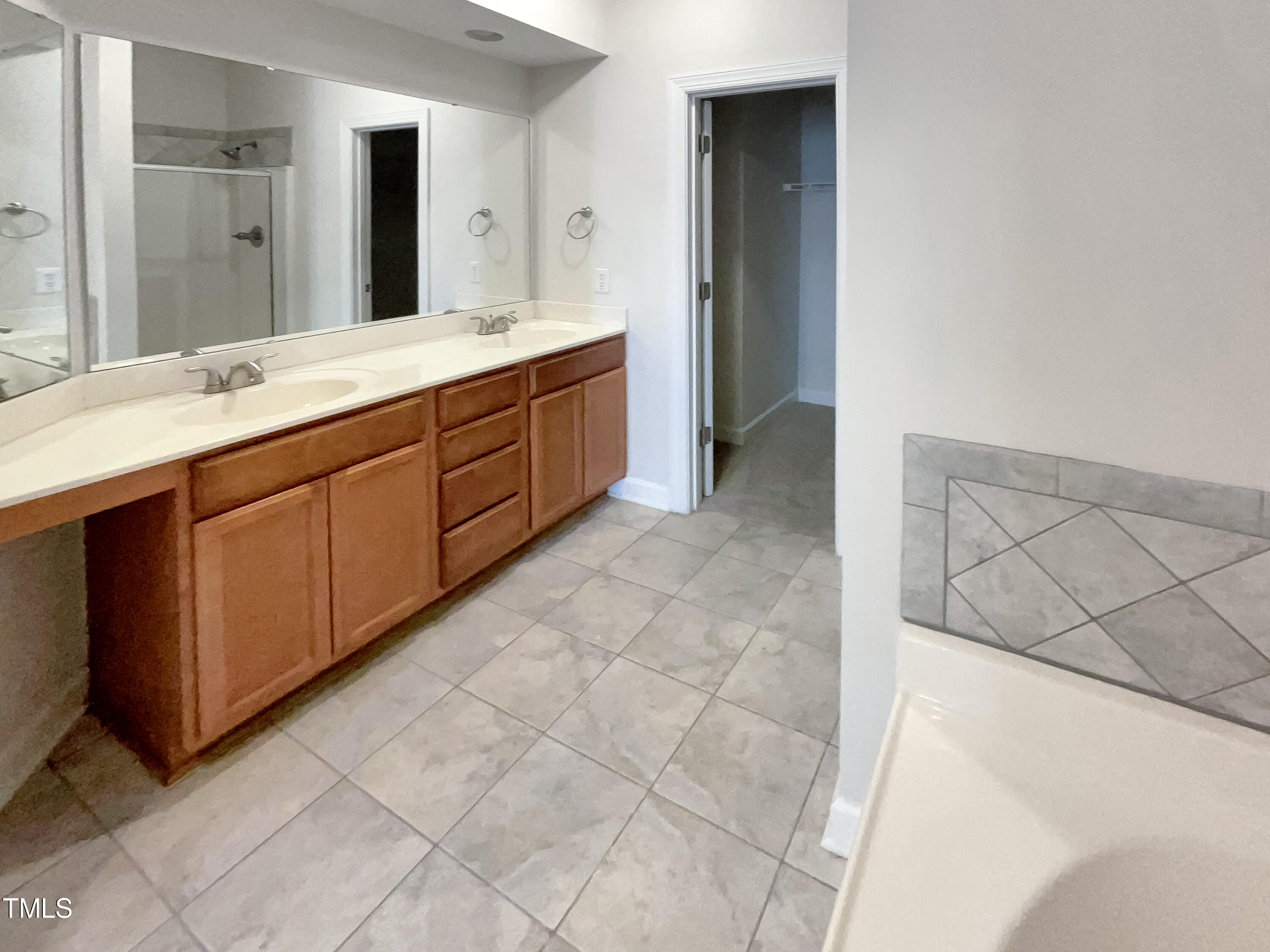 4806 Landover Vale Way Raleigh, NC 27616 - Photo 10 of 17 listing_9