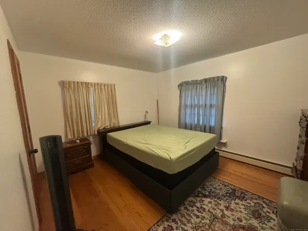 $2,600 | 388 Chaffeeville Road, Mansfield, CT 06268