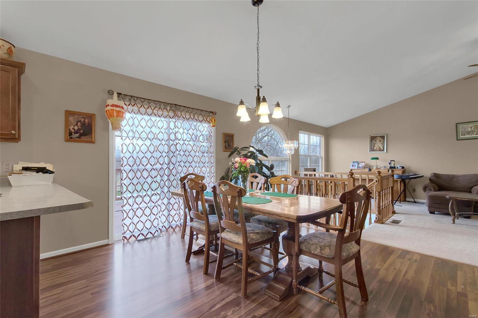 809 Copper Ridge Maryville, IL 62062 - Photo 6 of 36 Gallery Image 6