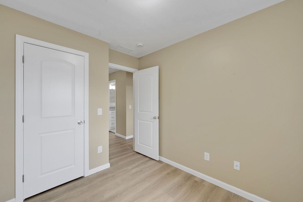 19-21 Biddle Street Springfield, MA 01129 - Photo 14 of 32