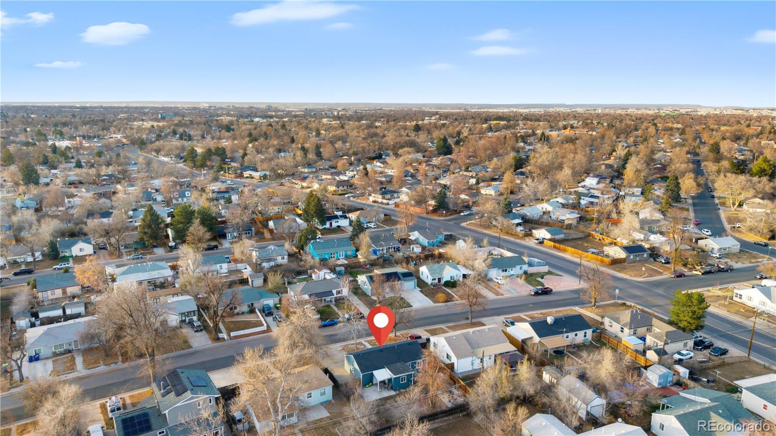 860 Lansing Street Aurora, CO 80010 - Photo 23 of 31 an aerial view of multiple house
