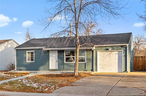 $329,900 | 860 Lansing Street, Aurora, CO 80010