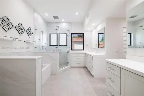 $3,690,000 | 6220 Southwest 144th Street, Coral Gables, FL 33158