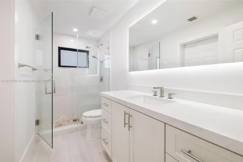 $3,690,000 | 6220 Southwest 144th Street, Coral Gables, FL 33158