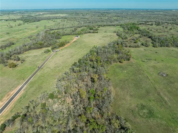 $135,000 | 212 Little Branch Lane, Cameron, TX 76520