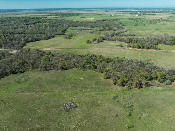 $135,000 | 212 Little Branch Lane, Cameron, TX 76520