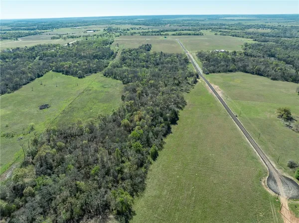 $135,000 | 212 Little Branch Lane, Cameron, TX 76520