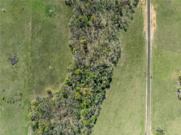 $135,000 | 212 Little Branch Lane, Cameron, TX 76520