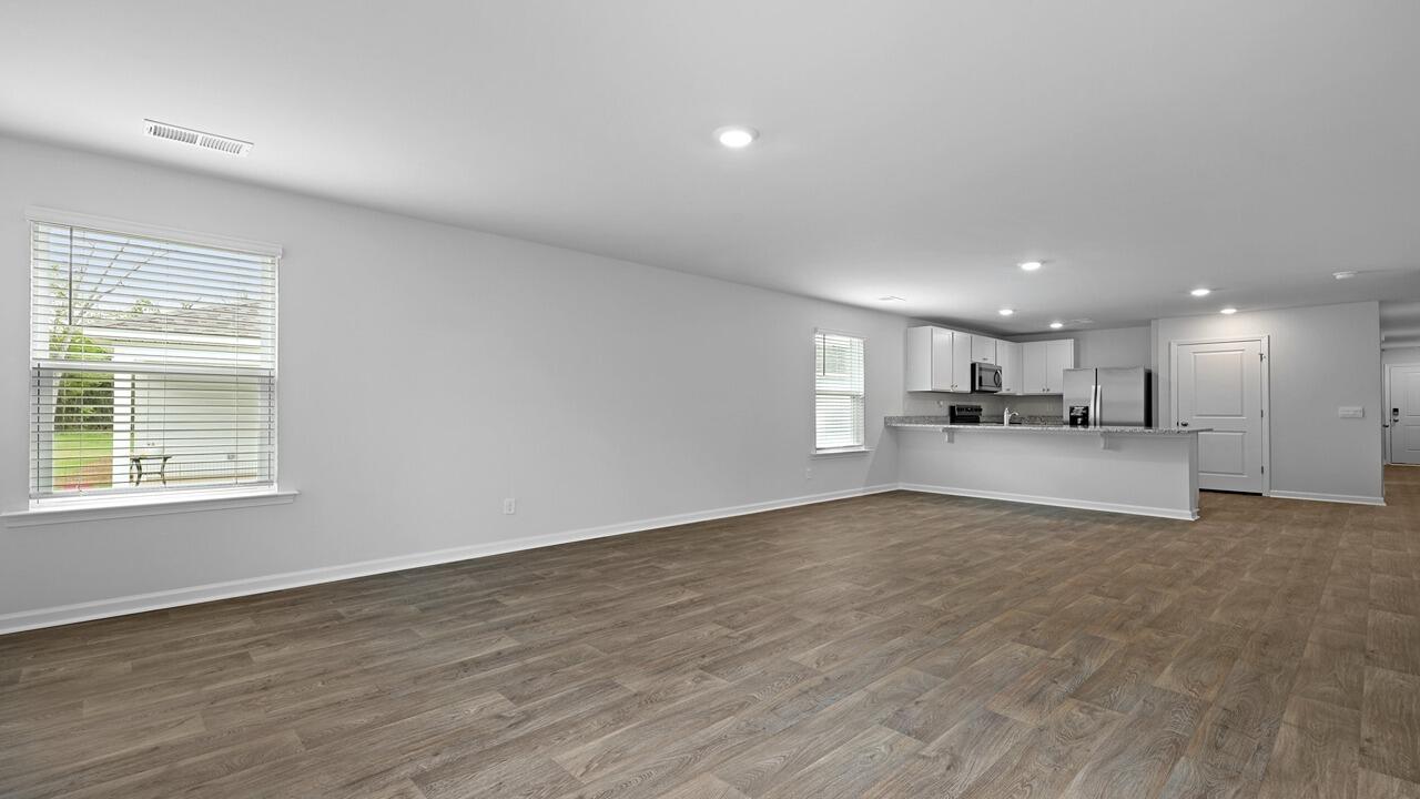767 Long Blf Road Summerville, SC 29486 - Photo 4 of 27 29-web-or-mls-550A1121