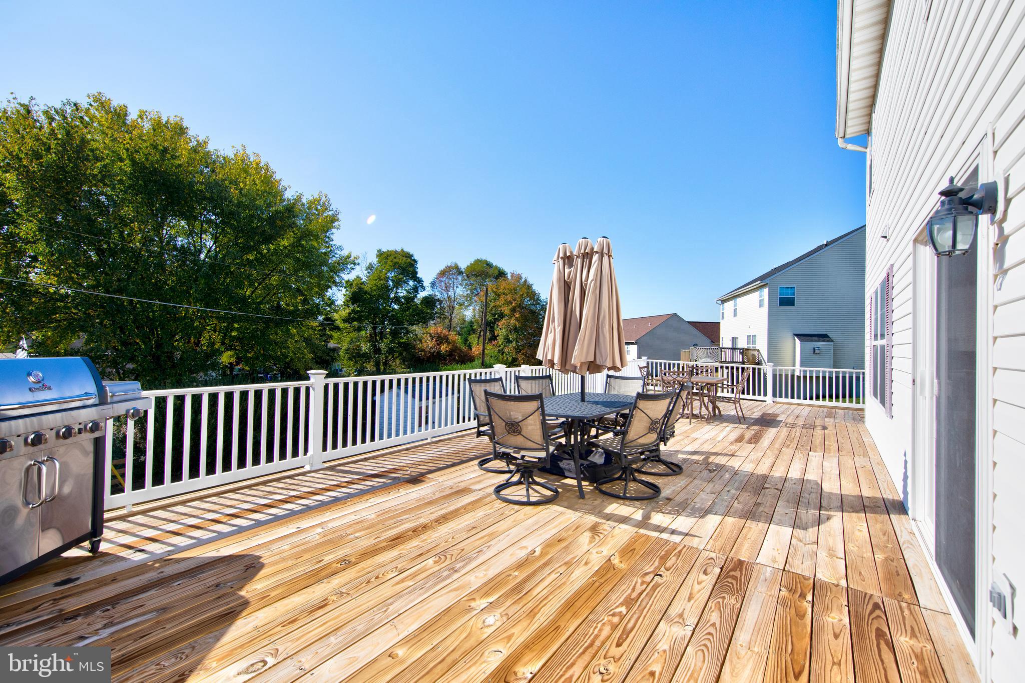 459 Manor Road Aberdeen, MD 21001 - Photo 22 of 25 Deck