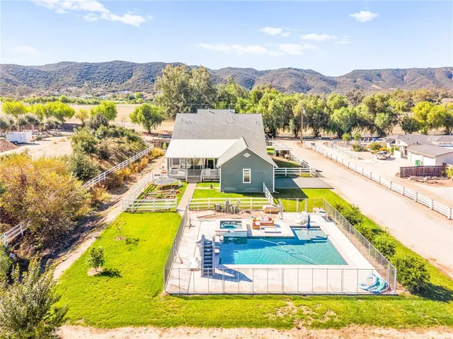 $1,580,000 | 24940 Hayes Avenue, Murrieta, CA 92562