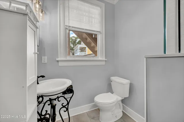 $2,400 | 8 South 7th Street, Unit A, Wilmington, NC 28401