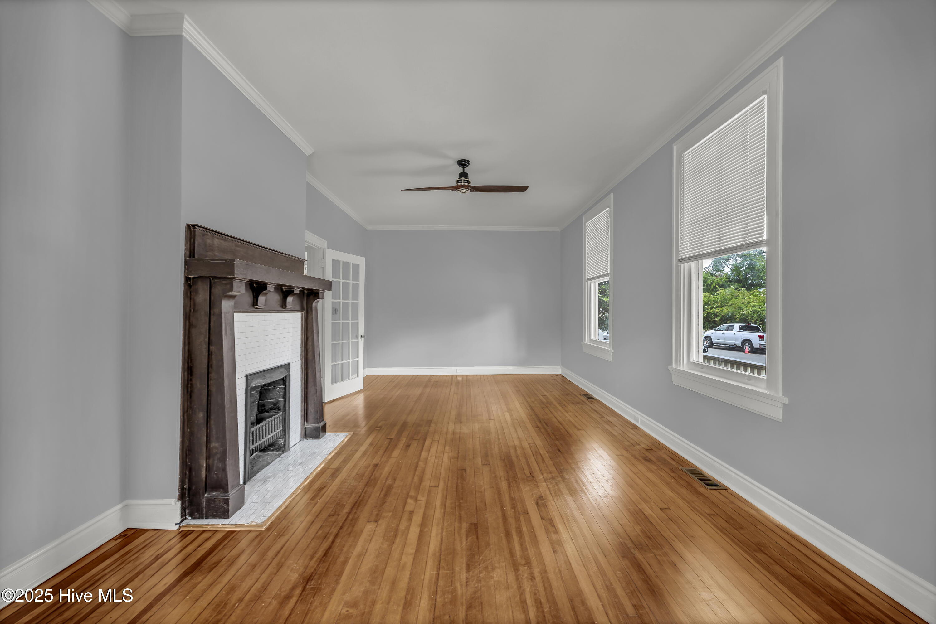 8 South 7th Street, Unit A Wilmington, NC 28401 - Photo 3 of 25 IMG_5985