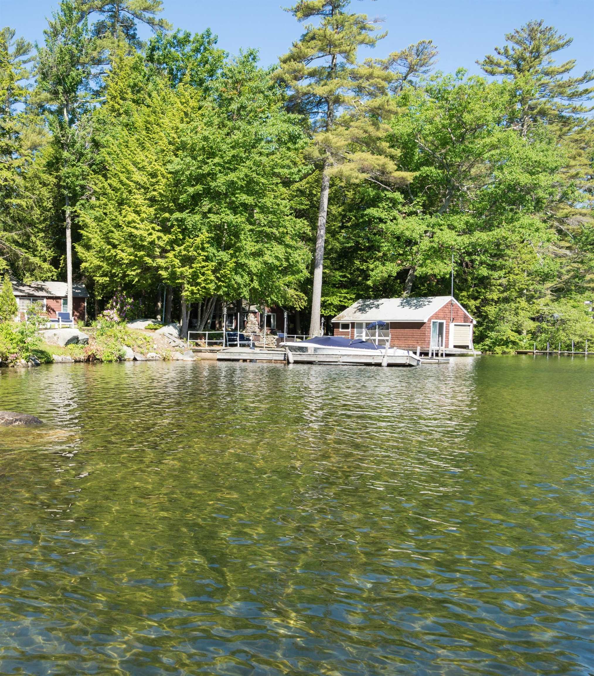 12 Oak Island Road Meredith, NH 03253 - Photo 2 of 40