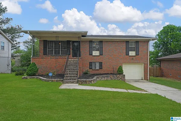 $189,900 | 632 Tree Haven Drive, Birmingham, AL 35214