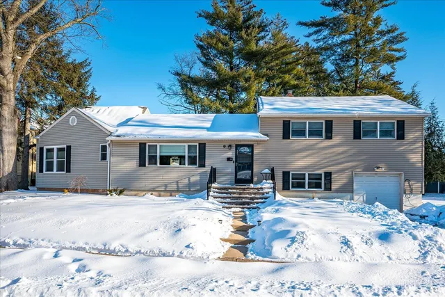 $859,000 | 9 Olden Road, Edison, NJ 08817