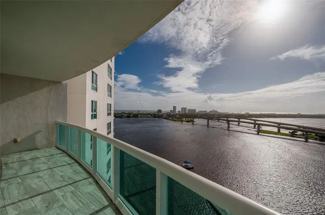 a view of swimming pool and lake view