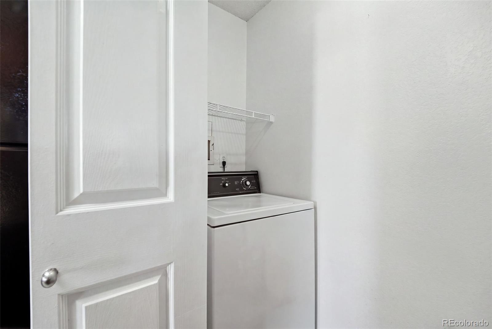 7379 Gore Range Road, Unit 106 Littleton, CO 80127 - Photo 19 of 33 Gallery Image 19