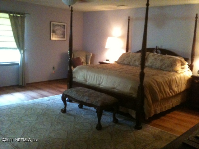 3477 Pinetree Road Jacksonville, FL 32250 - Photo 8 of 14 Master Bedroom