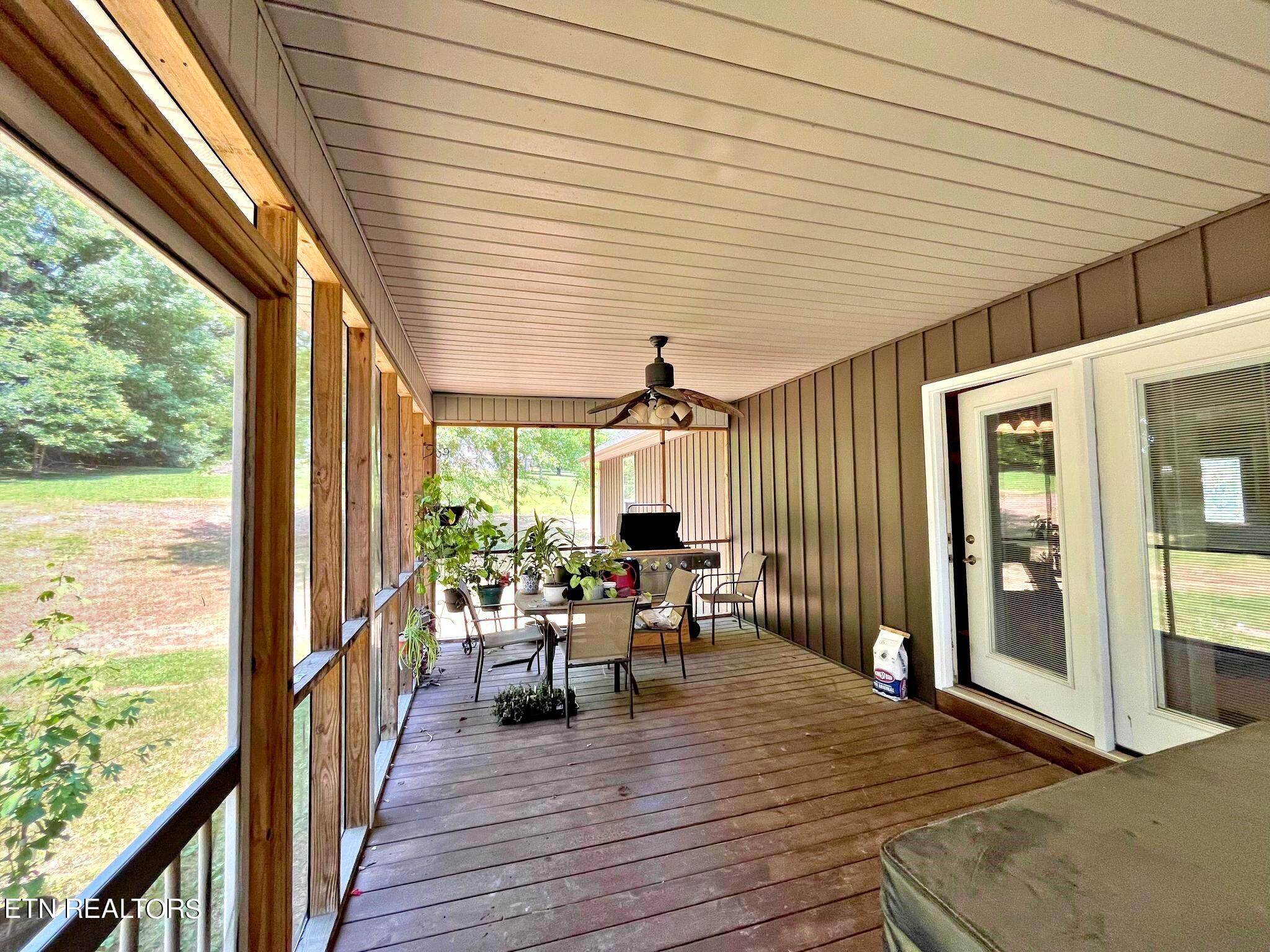 191 Robbies Lane Decatur, TN 37322 - Photo 54 of 60 448268441_484995660562123_16416237215087