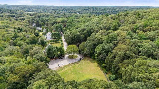 $9,000 | 53 Drabbington Way, Weston, MA 02493