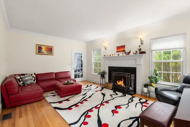 $9,000 | 53 Drabbington Way, Weston, MA 02493