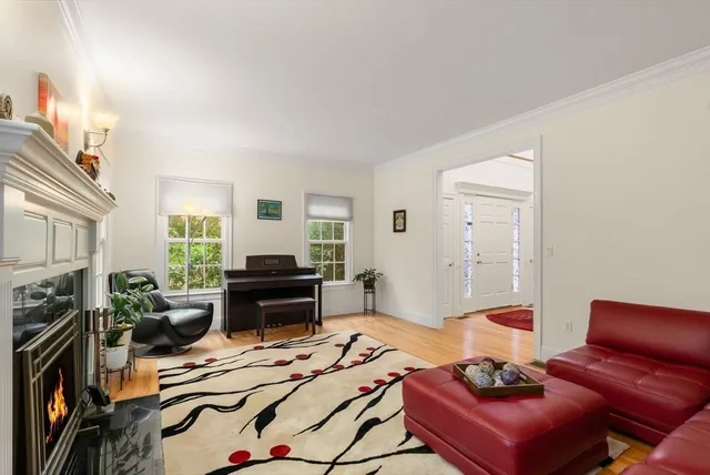 $9,000 | 53 Drabbington Way, Weston, MA 02493