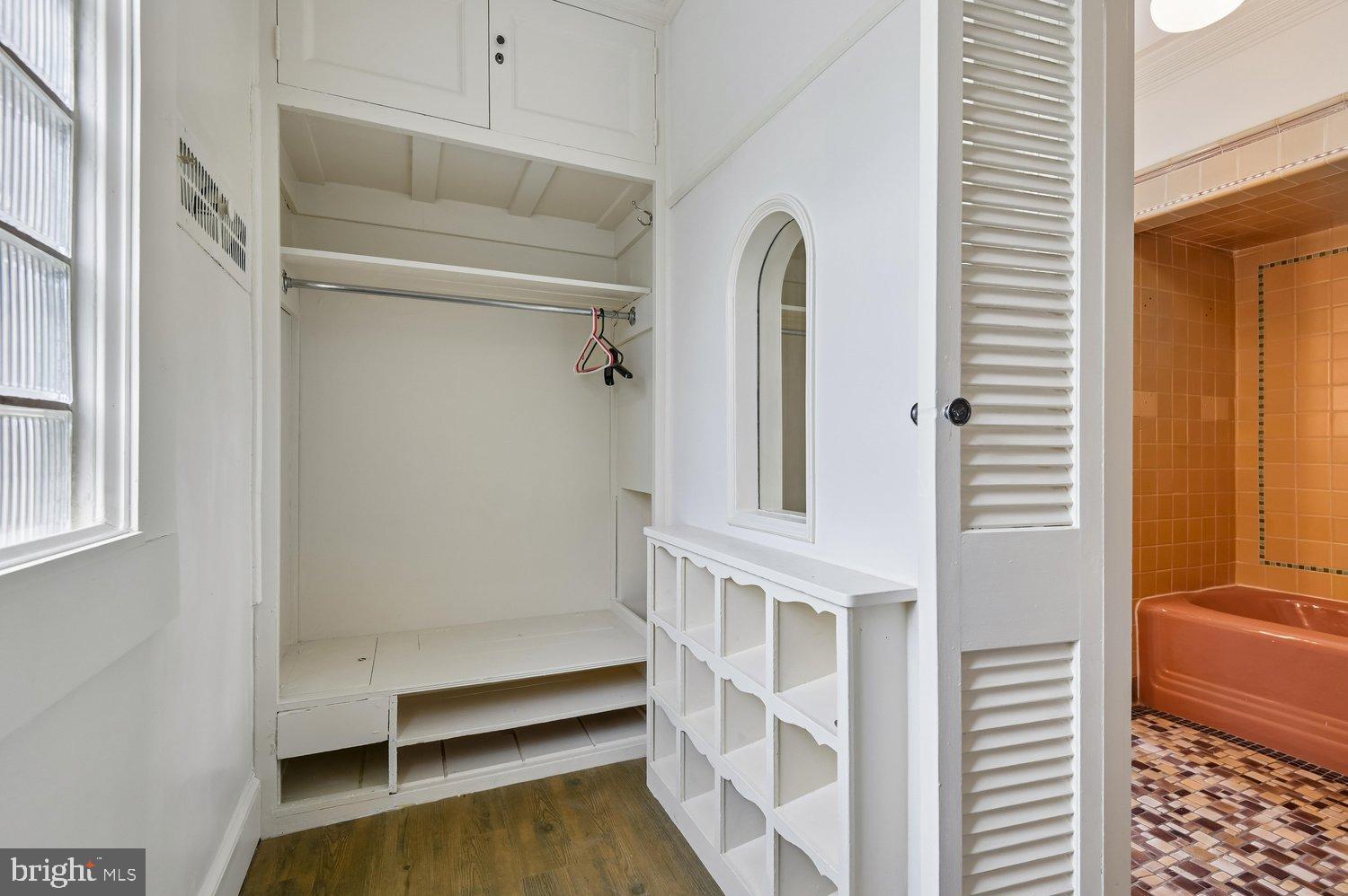 2209 Ken Oak Road Baltimore, MD 21209 - Photo 40 of 81 Walk In Closet