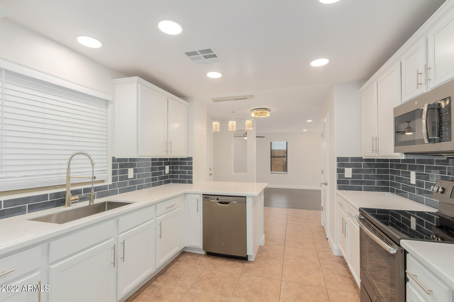 3031 East Harrison Street Gilbert, AZ 85295 - Photo 14 of 29 0014-14-Harrison