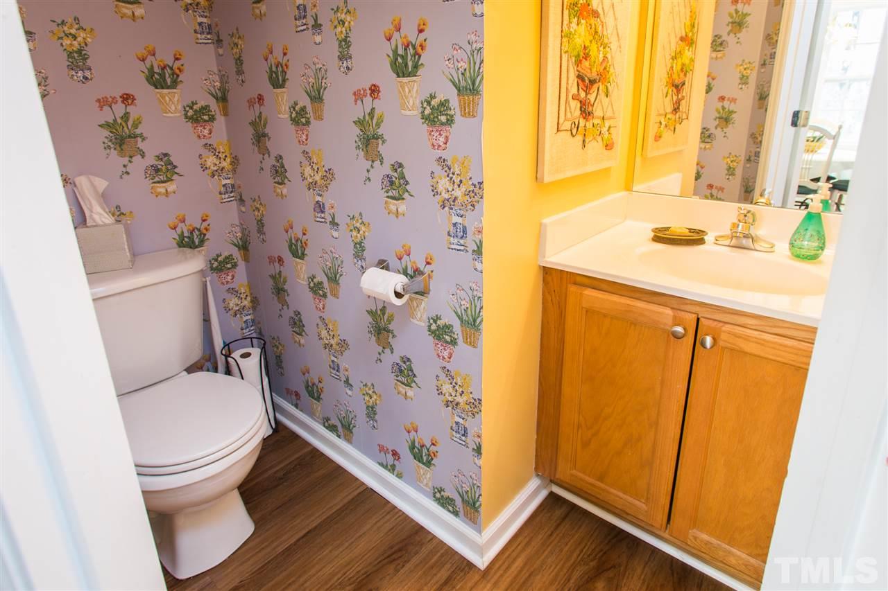 13 Round Spring Lane Durham, NC 27712 - Photo 14 of 30 Gallery Image 14