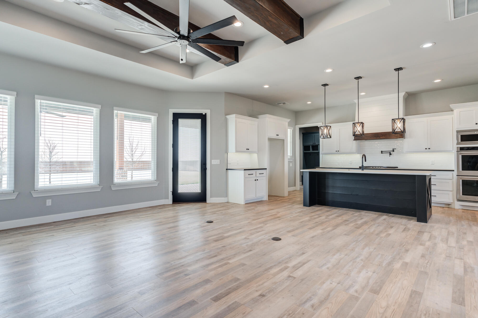 1057 Hawk Lane New Home, TX 79381 - Photo 4 of 45 1057HawkLn_1001