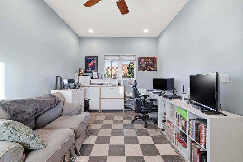 512 Washington Street El Segundo, CA 90245 - Photo 27 of 56