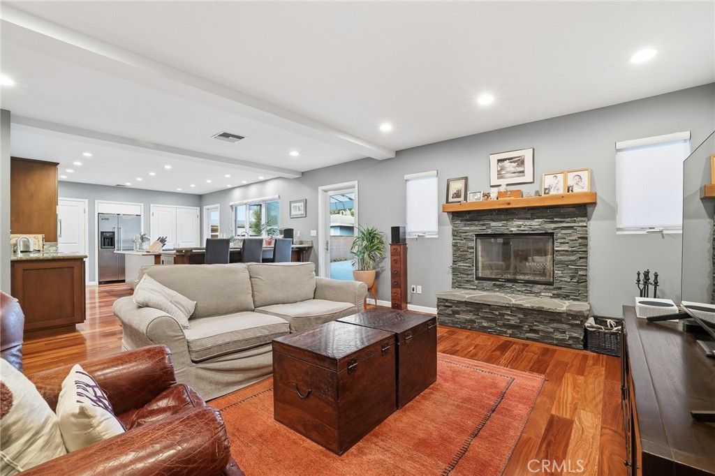 512 Washington Street El Segundo, CA 90245 - Photo 3 of 56