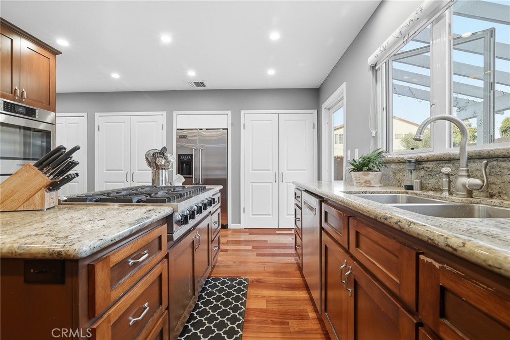 512 Washington Street El Segundo, CA 90245 - Photo 9 of 56