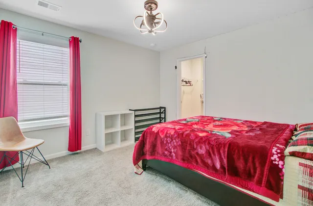 $375,000 | 142 Clydesdale Circle, Summerville, SC 29486