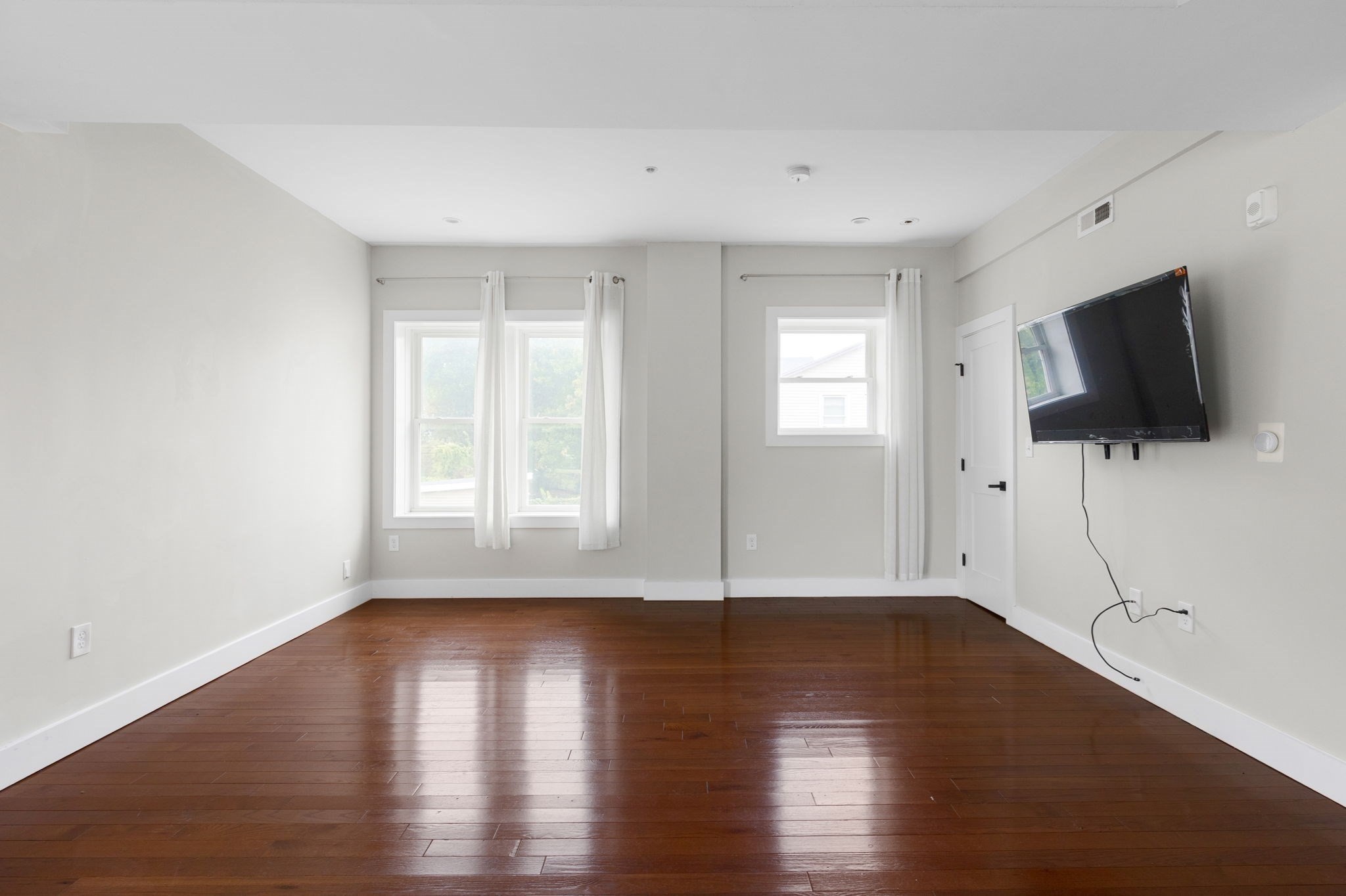 71 Savin Street, Unit 2 Boston, MA 02119 - Photo 6 of 21 Gallery Image 6