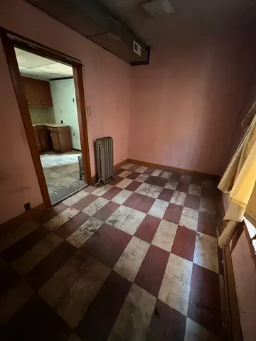 a view of walk in closet