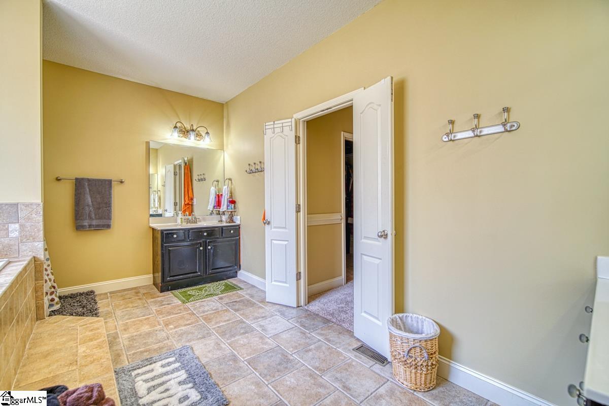 434 Tyger Ridge Lane Lyman, SC 29365 - Photo 18 of 36