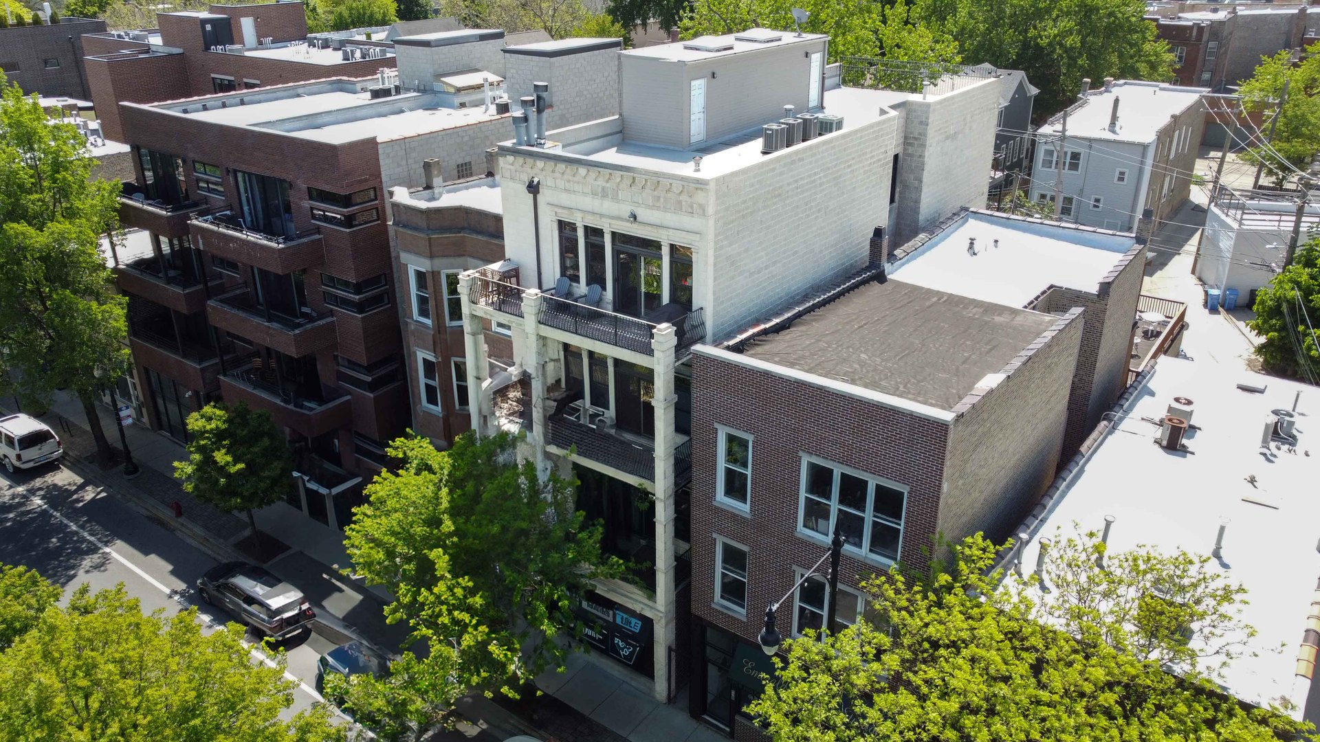 1933 West Irving Park Road, Unit 4 Chicago, IL 60613 - Photo 1 of 18 Gallery Image 1