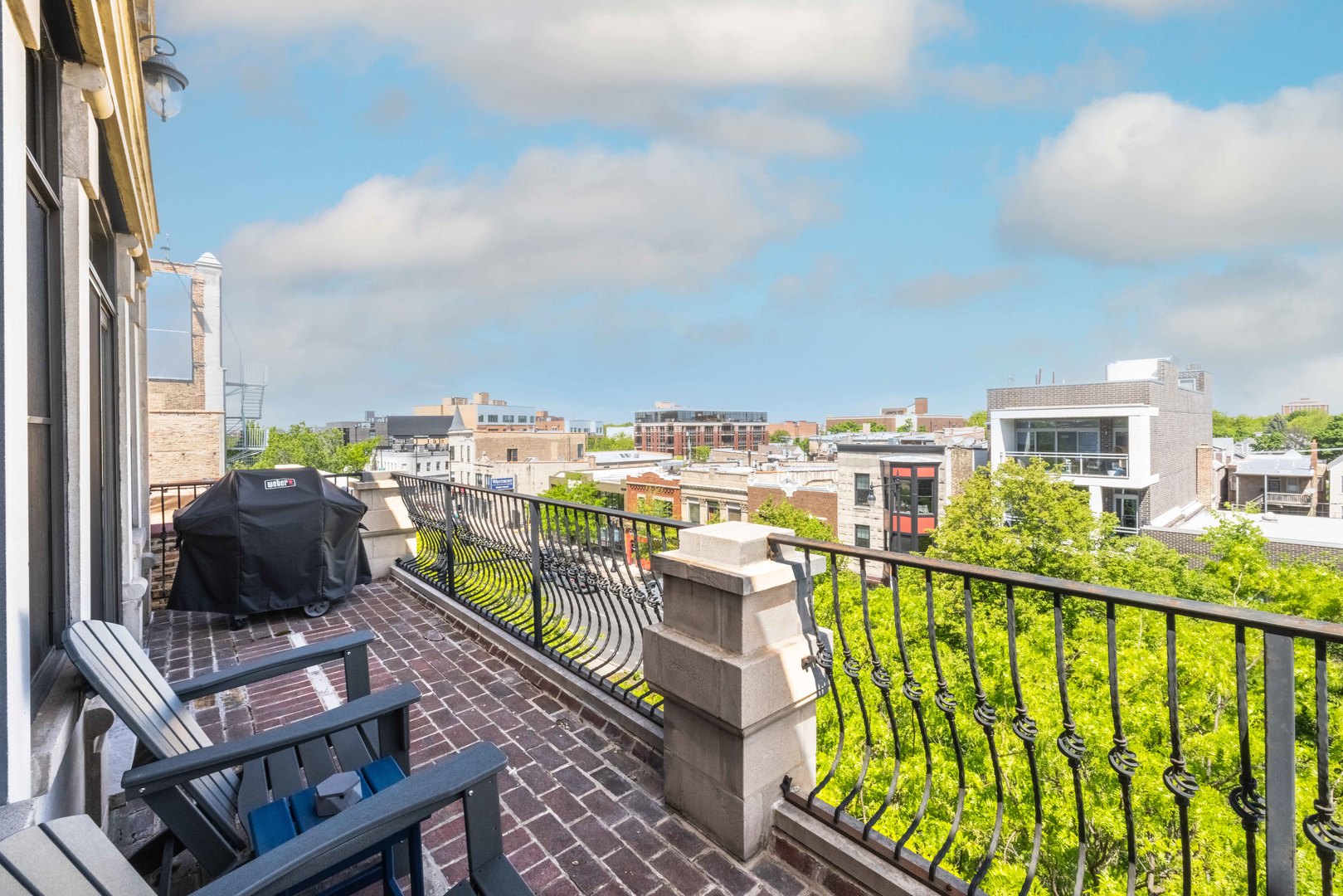1933 West Irving Park Road, Unit 4 Chicago, IL 60613 - Photo 7 of 18 Gallery Image 7